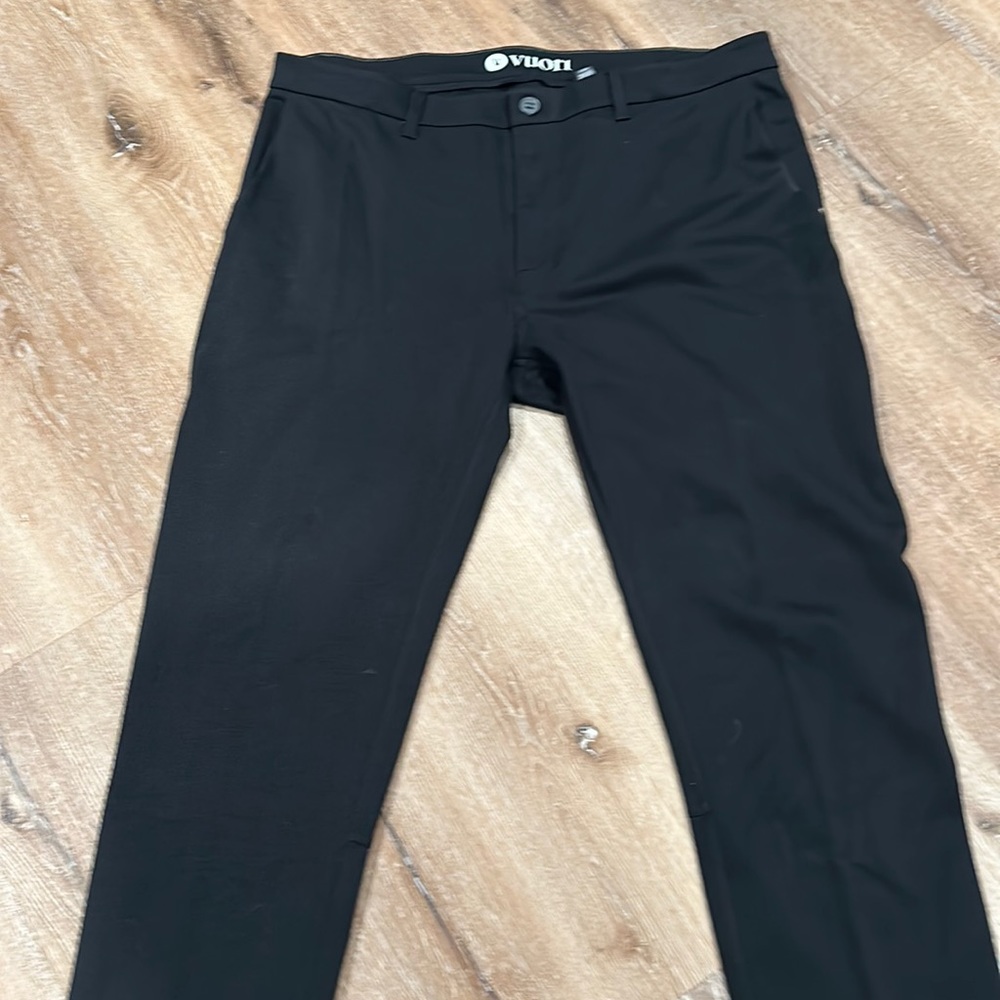 Vuori Meta Pant - like new!